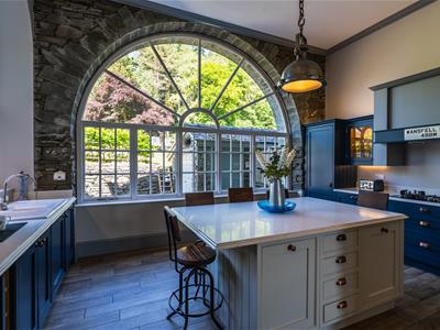 Breakfast Kitchen